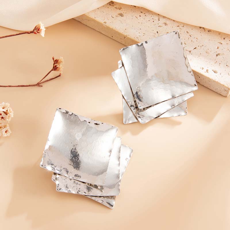 Creative Gold Color Square Glitter Stud Earrings For Women Classic Geometric Exquisite Earrings Temperament Banquet Jewelry