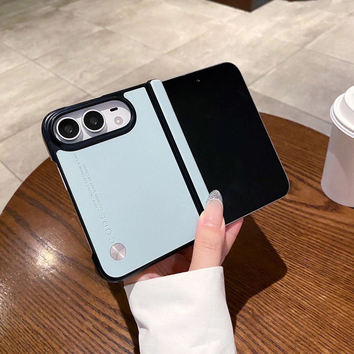 For iPhone Duo iPhone18 Fold Skin Feel Luxury Case With Hinge Protector Lens Protection Shockproof Anti Drop Back Cover Funda