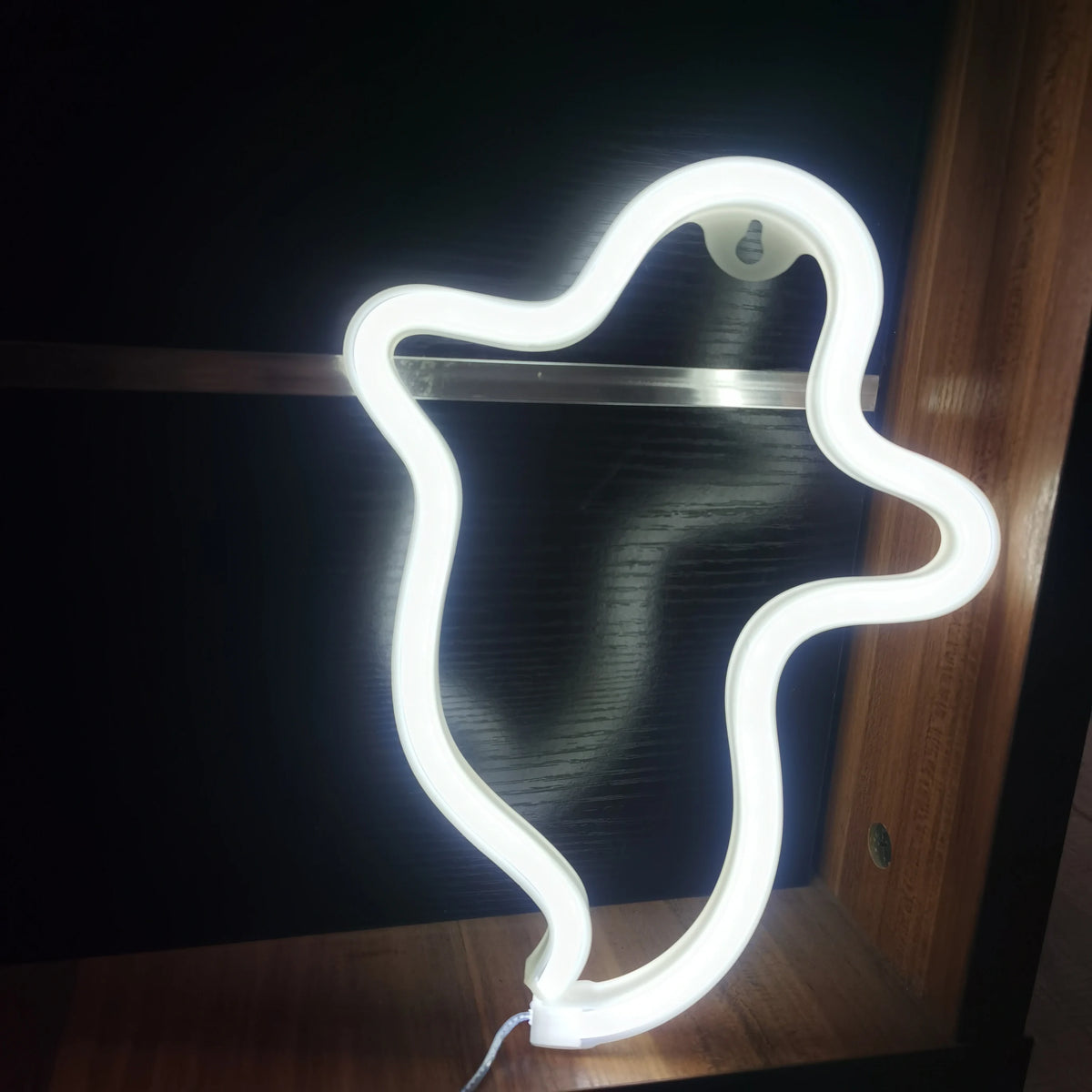 Halloween Bat Spirit LED Neon Wall Decor for Party Gift - Terrifying Atmosphere - USB or Battery Powered