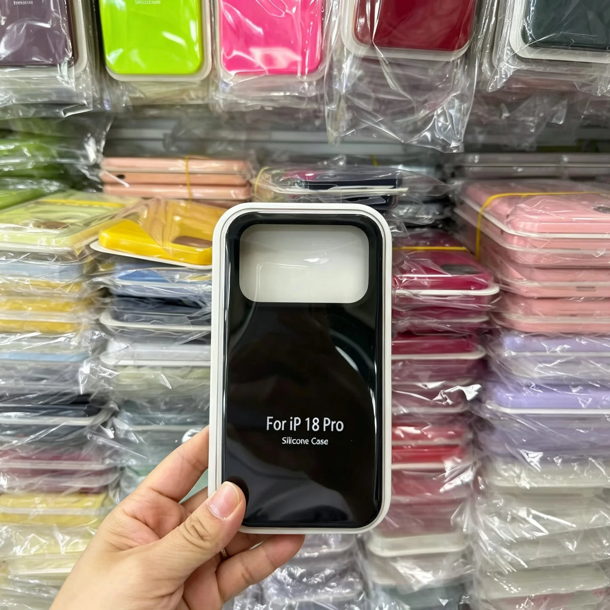 Liquid Silicone Phone Case For iPhone 18 17 16 15 Pro Max Plus Flocking Lining Anti‑Fingerprint Shockproof Protective Back Cover