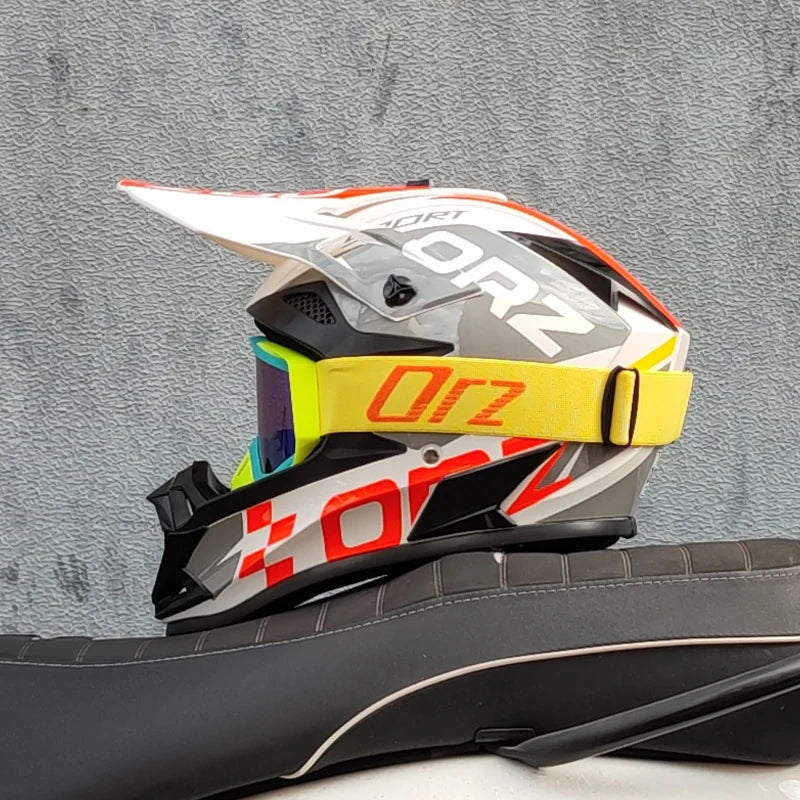 Super-Cool Motorcycle Off-road Helmet ATV Dirt Bike Helmet MTB Downhill Full Face Helmet Free gifts&a lot of Design capacetes
