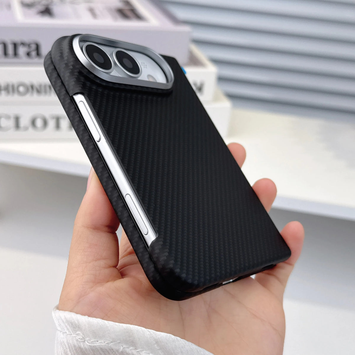 Business Design Carbon Fiber Texture Phone Case for iPhone Duo New 18 DUO 18Fold Slim Shockproof Bumper Front and Rear Cover