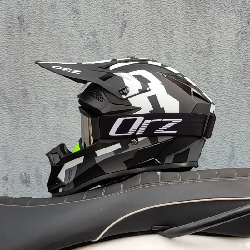 Super-Cool Motorcycle Off-road Helmet ATV Dirt Bike Helmet MTB Downhill Full Face Helmet Free gifts&a lot of Design capacetes