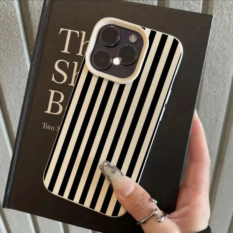 Colorful Striped Minimalist INS Couple Phone Case For iPhone 18 17 16 11 13 12 14 15 Pro Max X XR 7 8 Plus 16E 16 17 Pro Cover