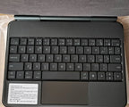 Magnetic Magic Keyboard for iPad Pro 13 M4 2024 M5 2025 13" Case for iPad Pro 11 M4 M5 11" Floating Stand Wireless BT Keyboard
