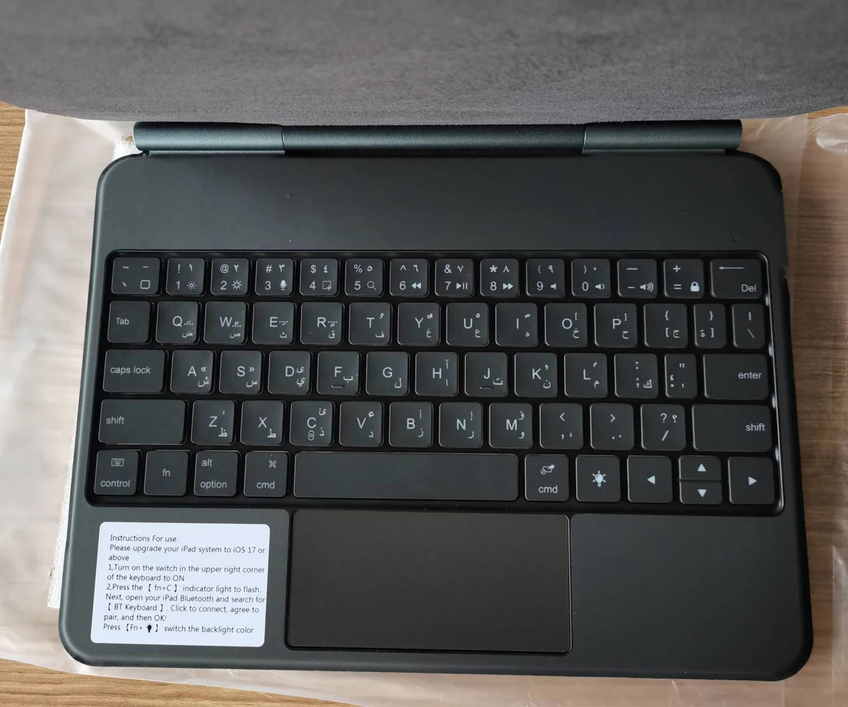 Magnetic Magic Keyboard for iPad Pro 13 M4 2024 M5 2025 13" Case for iPad Pro 11 M4 M5 11" Floating Stand Wireless BT Keyboard
