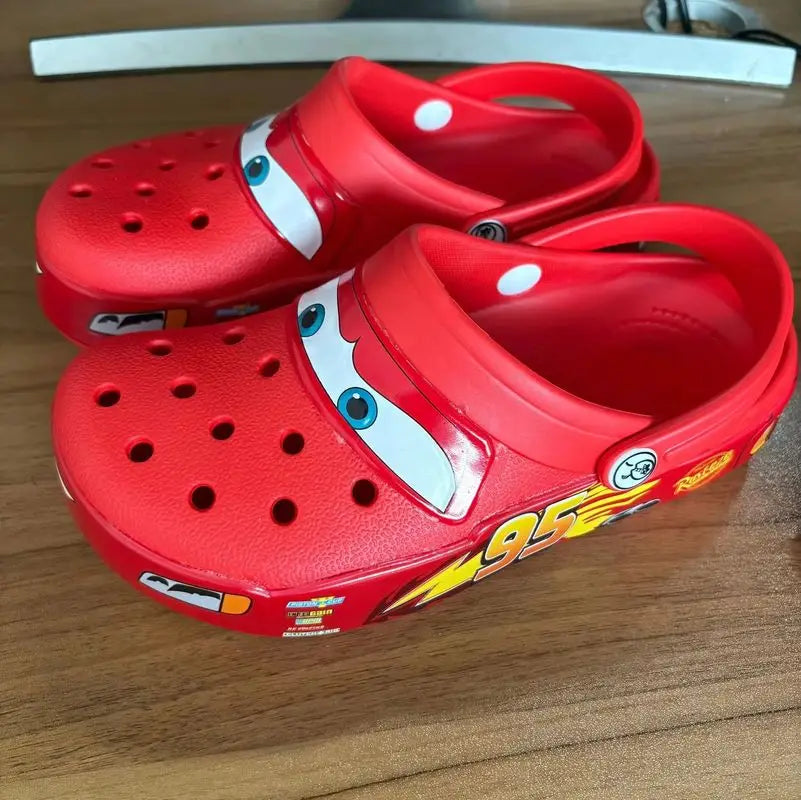 Lightninged 95 Cars Adults Hole Slippers Cartoon Solid Waterproof Slippers Outdoor Beach Sandals Breathable Eva Shoes