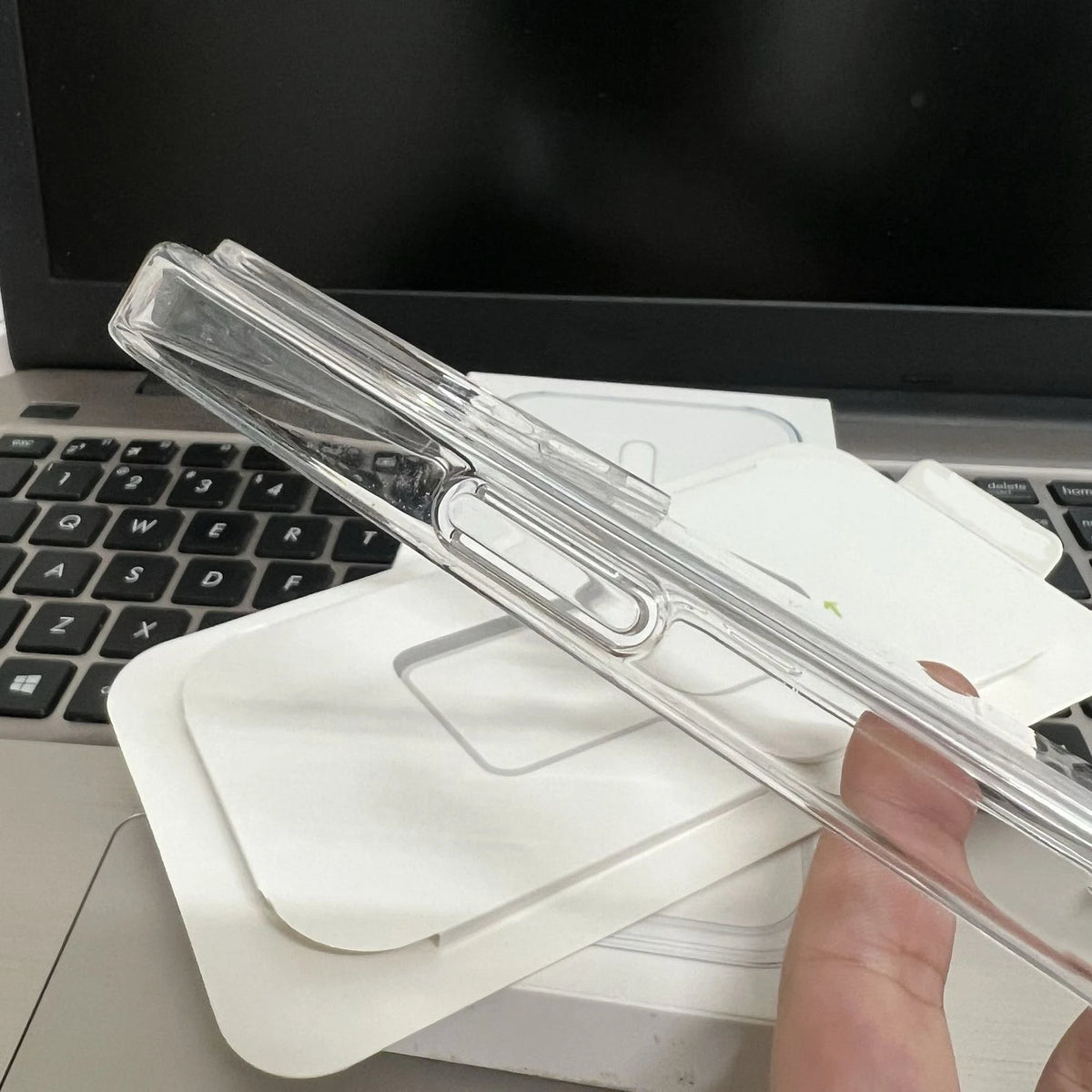 Original Transparent Phone Case For iPhone 17 Air 16 15 14 13 12 Pro Max Cases For Magsafe Animation Wireless Charging Cover