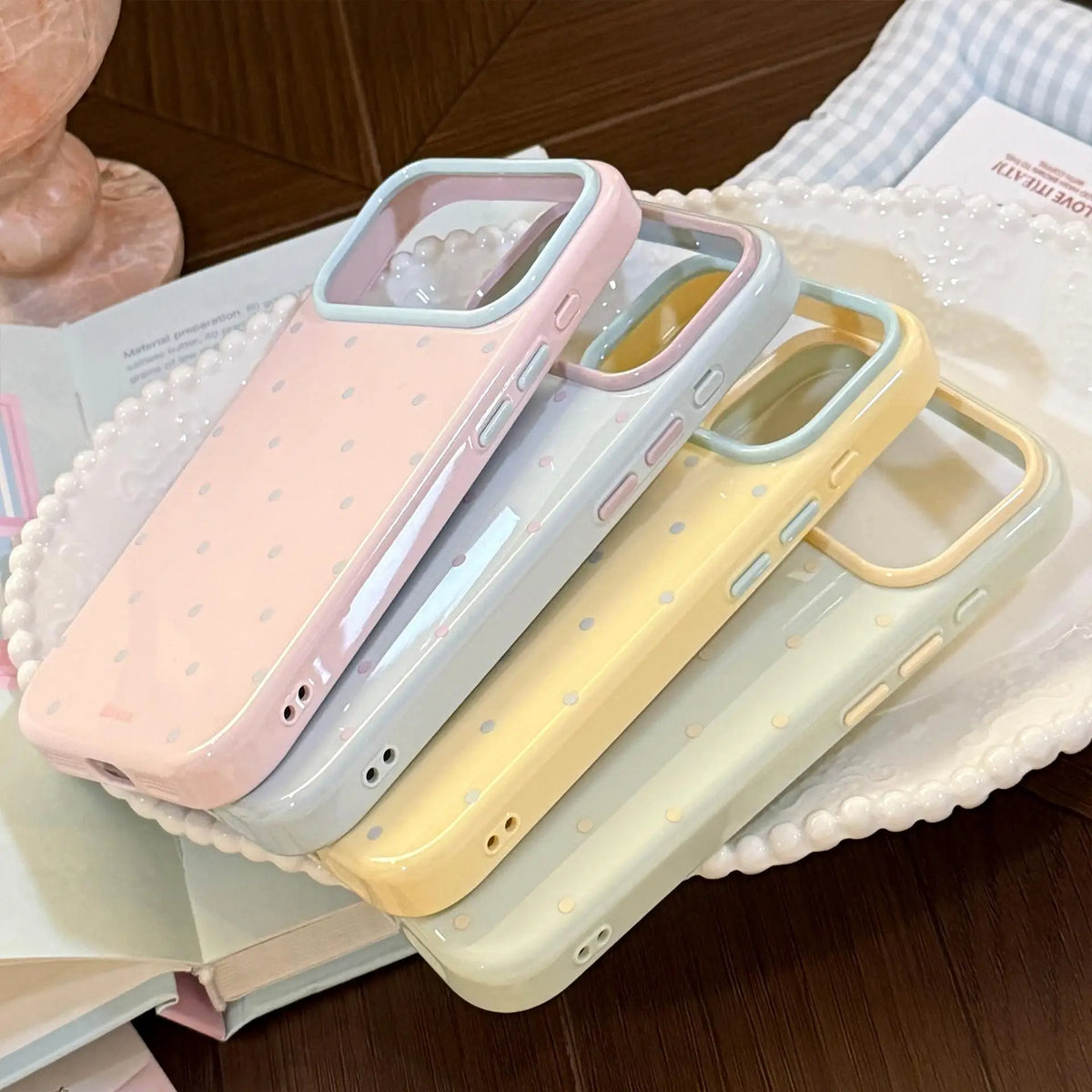 INS Korean Polka Dots Dopamine Soft TPU Phone Case for iPhone 18 17 16 15 14 13 12 Pro Max 16E 17E 18 Pro Silicone Cream Cover