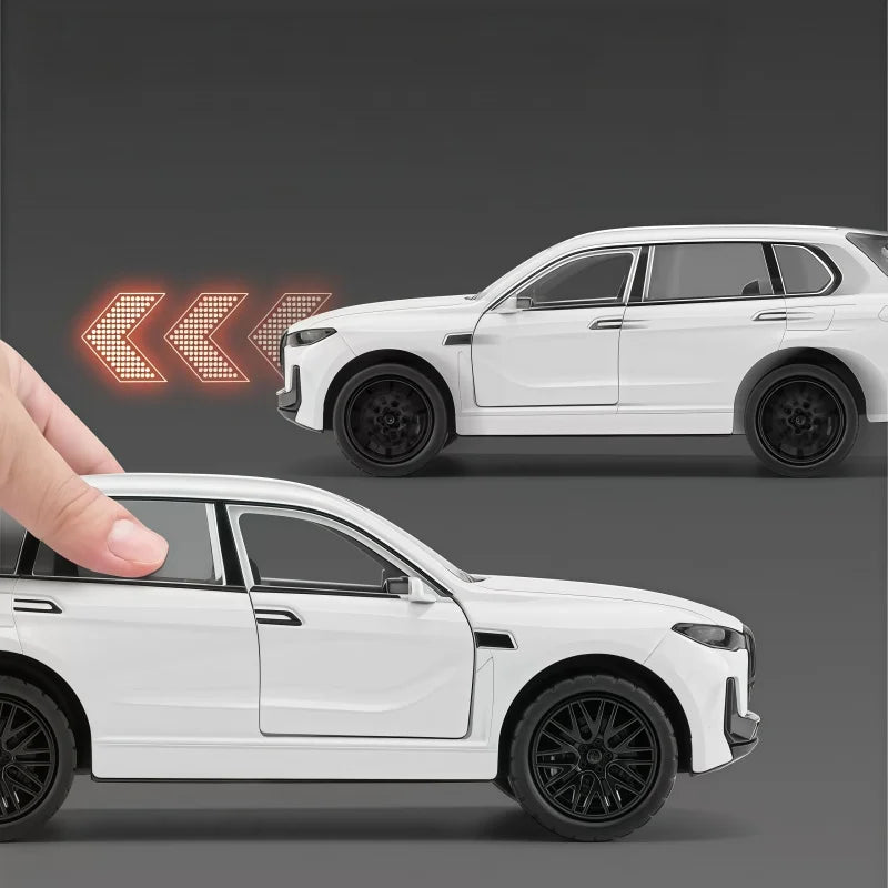 1:36 Scale Alloy SUV Simulation Toy Car, Reaction Off-Road Car, Openable Model Car, OPP Bag Packaging
