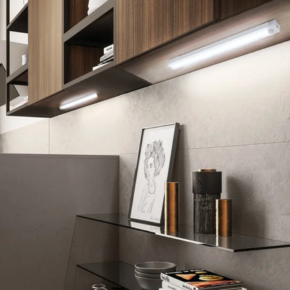 Kabellose LED-Nachtlicht mit Bewegungssensor, USB-C wiederaufladbare Lampe für Kleiderschrank, Garderobe, Küche, Treppen, Schrank, Raumhintergrundbeleuchtung