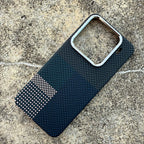 Ultrathin Carbon Fiber Texture Magnetic Phone Case For Xiaomi Mi 15 Ultra Mi 15 pro 14 Magnetic Wireless Charging Hard Cover