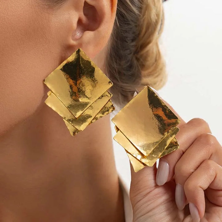Creative Gold Color Square Glitter Stud Earrings For Women Classic Geometric Exquisite Earrings Temperament Banquet Jewelry