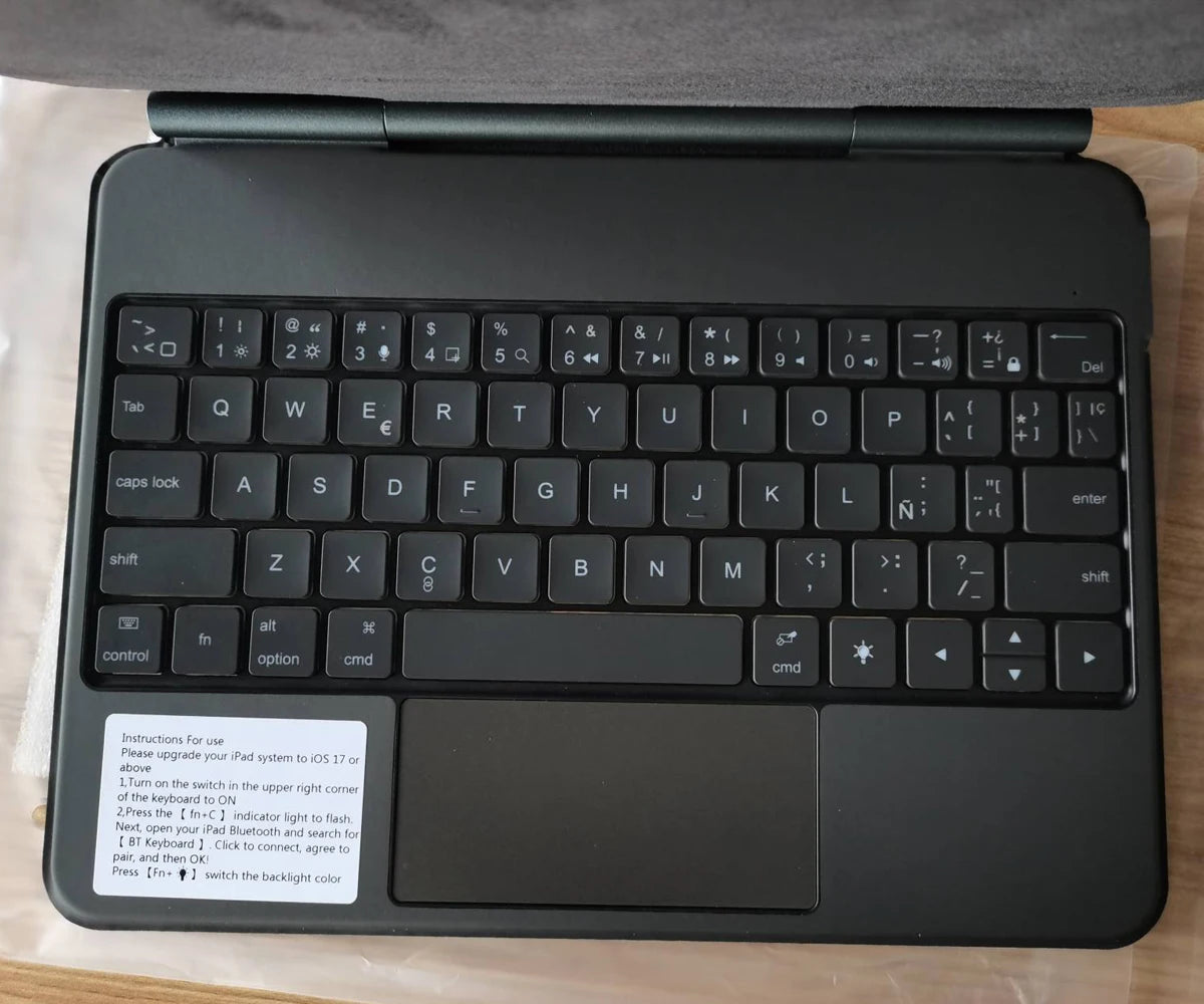 Magnetic Magic Keyboard for iPad Pro 13 M4 2024 M5 2025 13" Case for iPad Pro 11 M4 M5 11" Floating Stand Wireless BT Keyboard