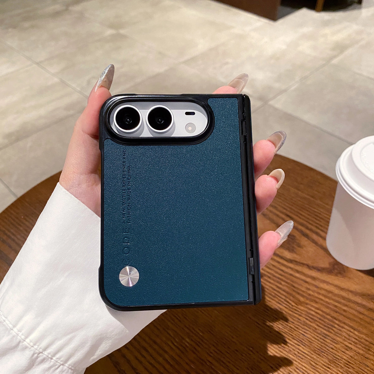Premium Luxury Skin Feel Phone Case For iPhone Dou18 Fold Ultra Slim Smooth-touch PU Leather + PC Shockproof Protection Cover