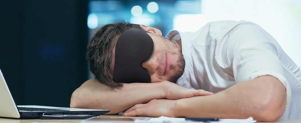 Sleep Mask for Back and Side Sleeper, Block Out Light, Zero Pressure Breathable Travel Eye Cover Black With Sleep Ear Plug