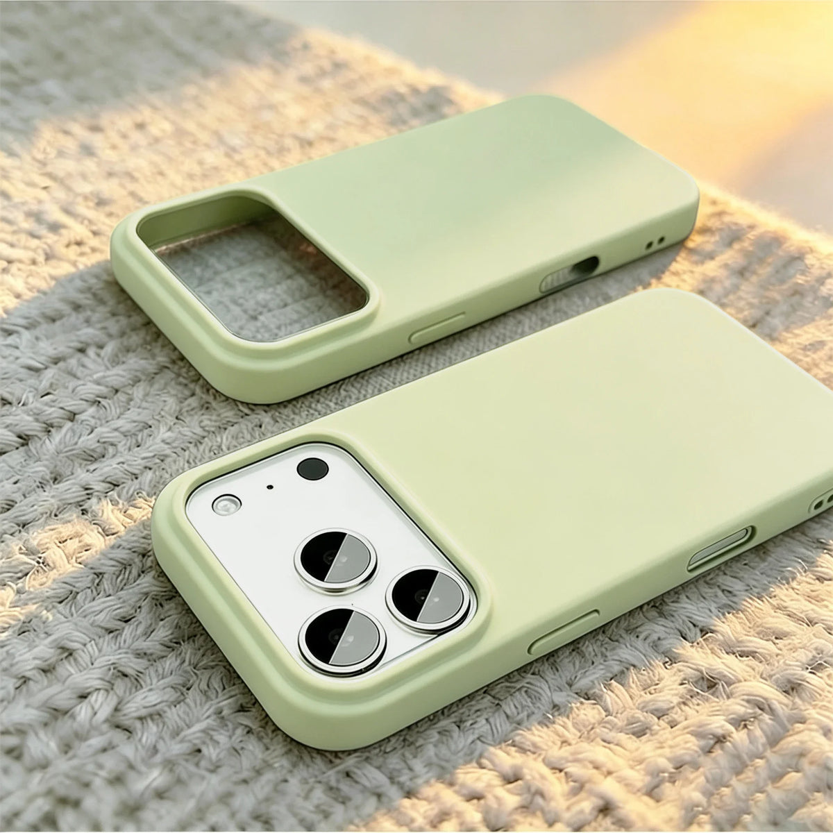Official Original Liquid Silicone Phone Case for iPhone 18 Pro Max 17 16 15 11 12 14 13 18 Pro Max Shockproof Flannel Full Cover