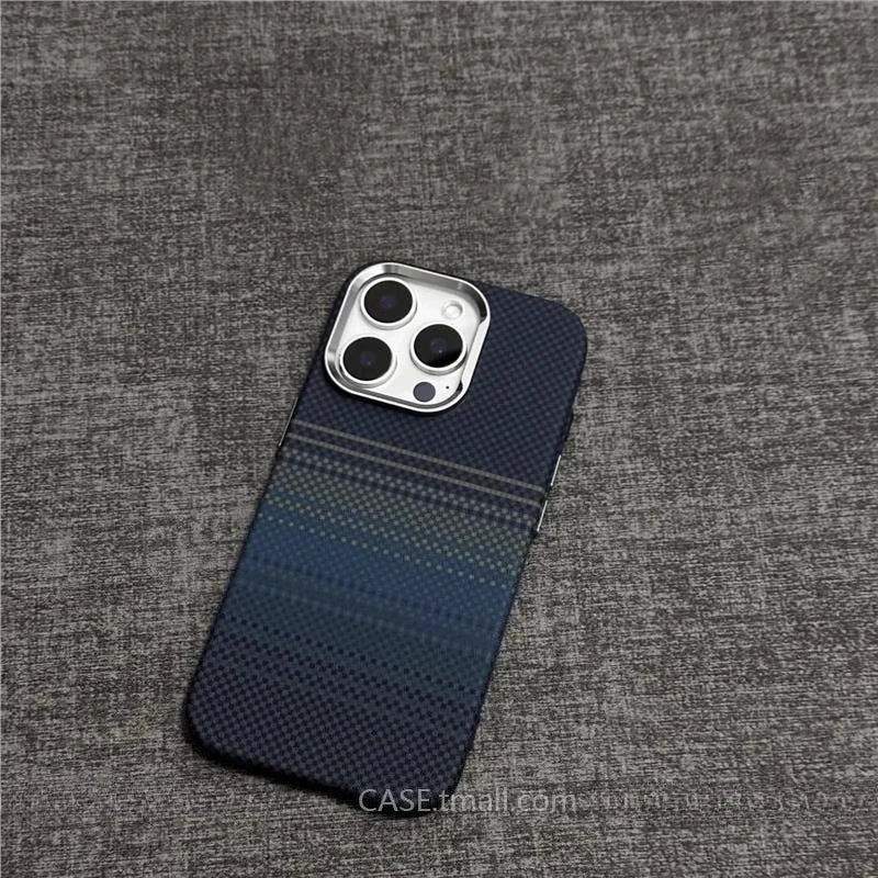 Relief Carbon Fiber Magnetic Case for iPhone 15 Pro Max 16 17 Pro Phone Cover Camera Metal Lens Protective Shell Hard PC Fundas