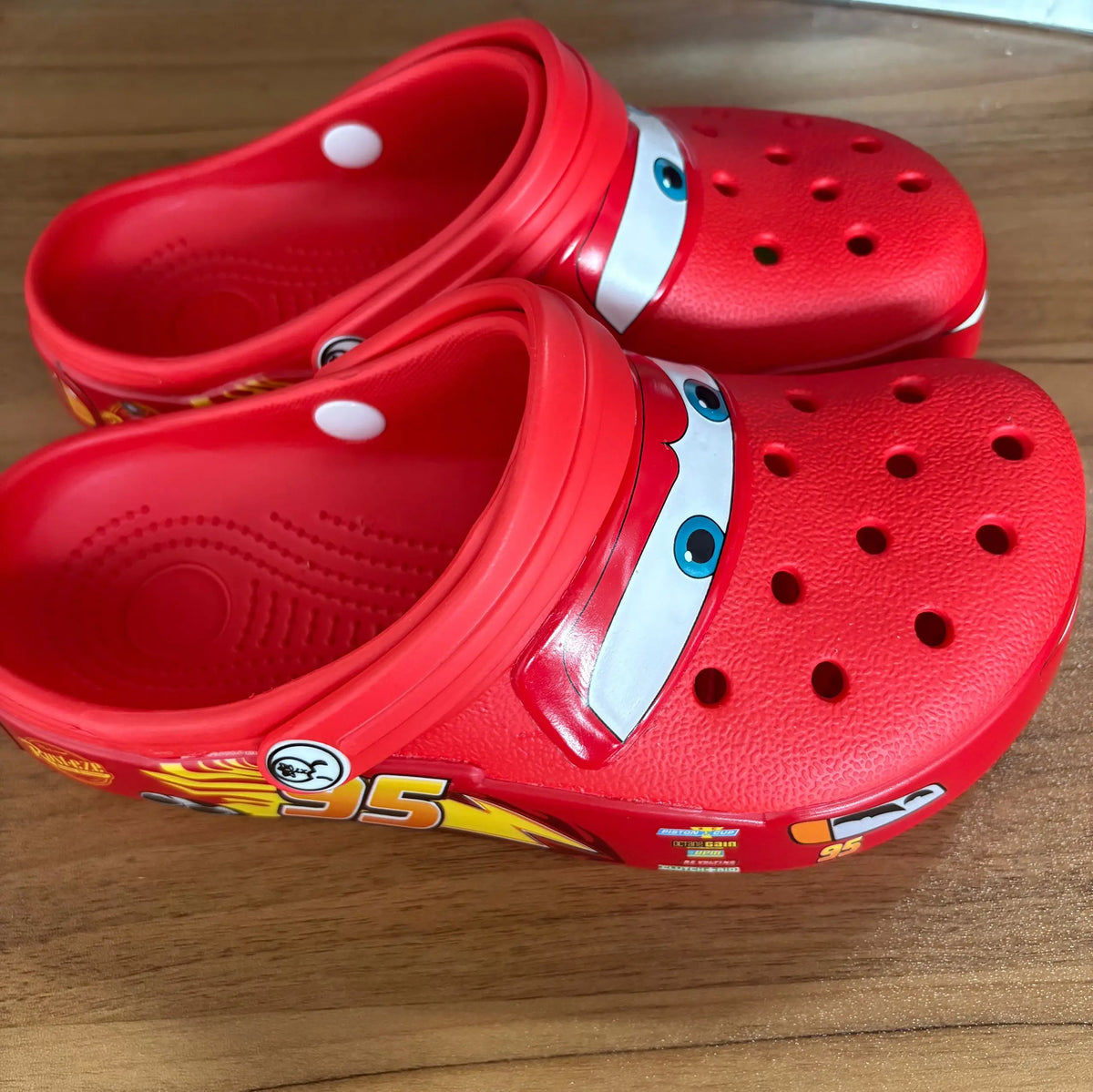 Lightninged 95 Cars Adults Hole Slippers Cartoon Solid Waterproof Slippers Outdoor Beach Sandals Breathable Eva Shoes