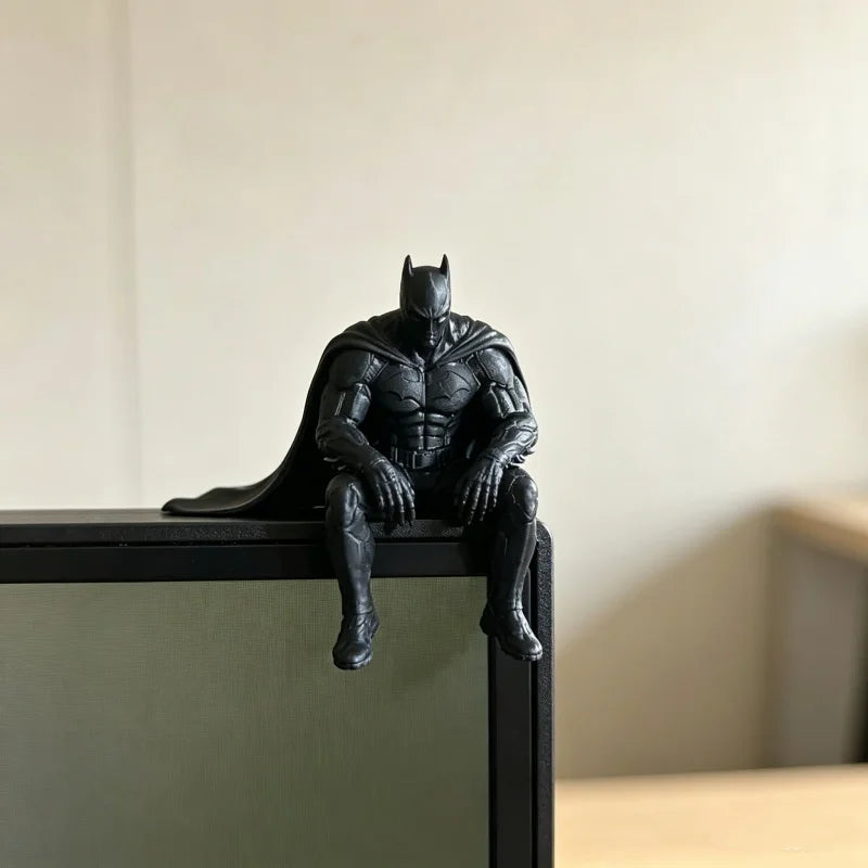 Spider Man Venom Batman Sitting Posture Anime Figure Statue Statue Collection Model Toy Car Desktop Ornament Collect Toy Gift