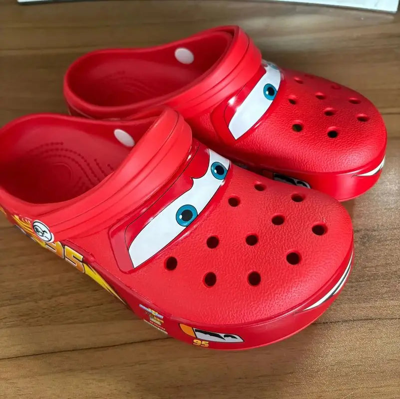 Lightninged 95 Cars Adults Hole Slippers Cartoon Solid Waterproof Slippers Outdoor Beach Sandals Breathable Eva Shoes