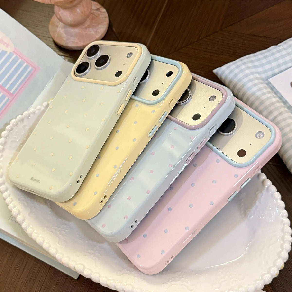INS Korean Polka Dots Dopamine Soft TPU Phone Case for iPhone 18 17 16 15 14 13 12 Pro Max 16E 17E 18 Pro Silicone Cream Cover